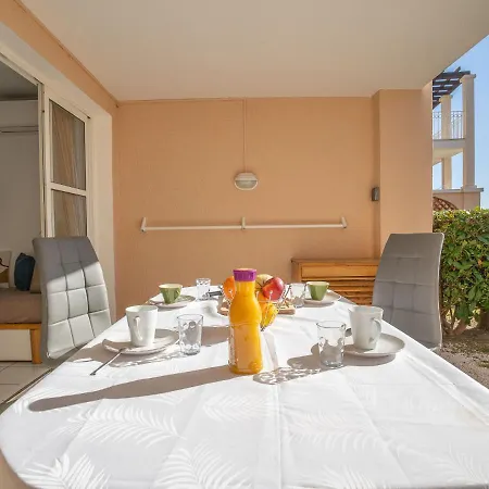 L'esquinade - F6 015 By Interhome Apartment *