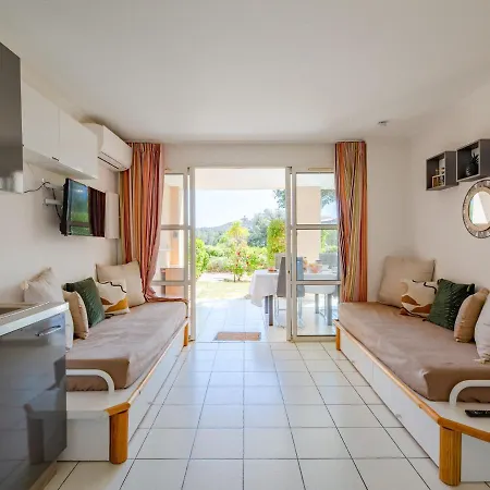 L'esquinade - F6 015 By Interhome Saint-Raphael (Var)