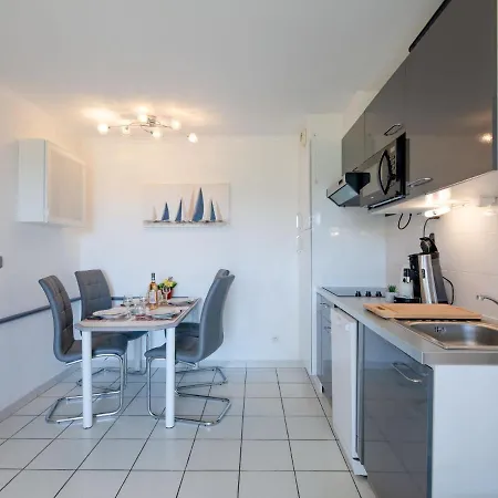 L'esquinade - F6 015 By Interhome Apartment *